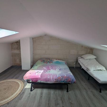 Loft Spacieux Au Coeur Des Remparts D'Aigues-Mortes Esterno foto